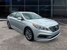 2017 Hyundai Sonata Limited Sedan 4d - Image 7