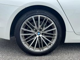2017 BMW 5 SERIES SEDAN 6-CYL, TURBO, 3.0 LITER 540I SEDAN 4D