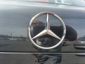 1997 MERCEDES-BENZ E-CLASS SEDAN 6-CYL, 3.2 LITER E 320 SEDAN 4D