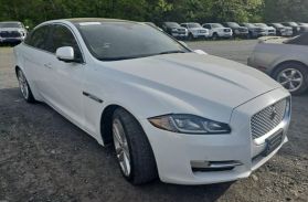 2016 Jaguar Xj - Image 1