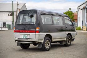 1996 MITSUBISHI DELICA STAR WAGON VAN 4D56 LIMITED EDITION