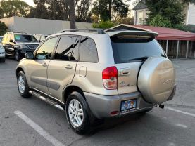 2001 TOYOTA RAV4