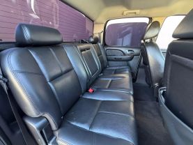 2013 CHEVROLET SILVERADO 1500 CREW CAB PICKUP V8, FLEX FUEL, 5.3 LITER LT PICKUP 4D 5 3/4 FT