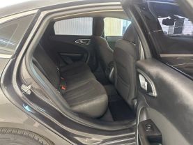 2016 CHRYSLER 200