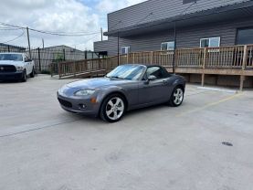 2006 MAZDA MX-5 MIATA CONVERTIBLE 4-CYL, 2.0 LITER CONVERTIBLE 2D at Motors On Wheels - used car dealership in Houston, Texas.