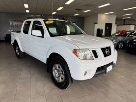 2012 NISSAN FRONTIER CREW CAB PICKUP V6, 4.0 LITER PRO-4X PICKUP 4D 5 FT