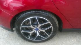 2017 FORD FOCUS HATCHBACK 4-CYL, FLEX FUEL, 2.0L SEL HATCHBACK 4D