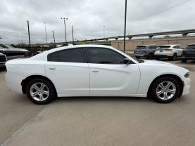 2023 DODGE CHARGER SEDAN V6, 3.6 LITER SXT SEDAN 4D
