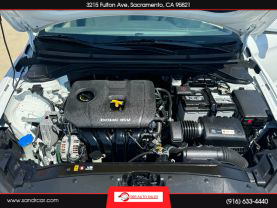 2017 HYUNDAI ELANTRA SEDAN 4-CYL, 2.0 LITER SE SEDAN 4D