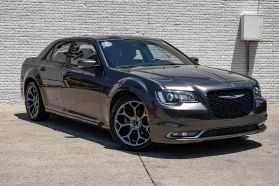 2016 CHRYSLER 300 SEDAN V6, 3.6 LITER 300S SEDAN 4D