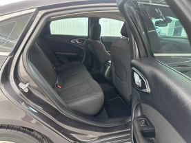 2016 CHRYSLER 200