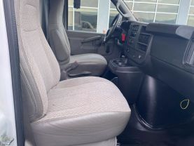 2016 CHEVROLET EXPRESS 3500 12FT BOX TRUCK W/1,000LB TOMMY GATE BOX TRUCKS V8, 4.8 LITER VAN 2D - Eddies Auto Sales