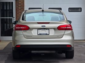 2017 Ford Focusse Sedan 4d - Image 4