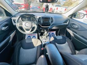 2018 JEEP CHEROKEE SUV 4-CYL, ZERO EVAP, 2.4 LITER LATITUDE SPORT UTILITY 4D