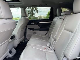 2018 TOYOTA HIGHLANDER SUV V6, 3.5 LITER XLE SPORT UTILITY 4D
