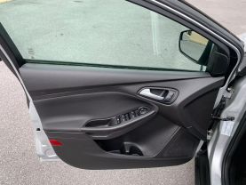 2018 FORD FOCUS SE CARS/SUV 4-CYL, 2.0 LITER SE SEDAN 4D - Eddies Auto Sales