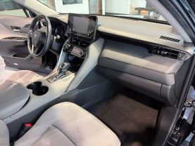 2021 TOYOTA VENZA SUV 4-CYL, HYBRID, 2.5 LITER LE SPORT UTILITY 4D