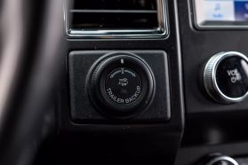 2020 Ford Expedition - Image 40