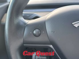 2018 Tesla Model 3 - Image 25