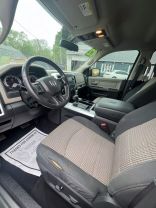 2012 RAM 1500 QUAD CAB PICKUP V8, HEMI, 5.7 LITER SLT PICKUP 4D 6 1/3 FT