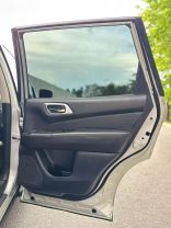 2017 NISSAN PATHFINDER