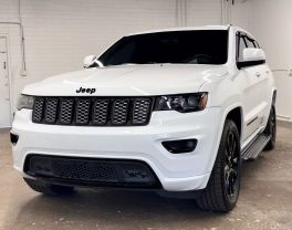 2017 JEEP GRAND CHEROKEE SUV V6, VVT, 3.6 LITER ALTITUDE SPORT UTILITY 4D