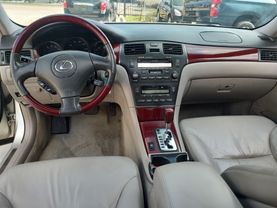 2004 LEXUS ES SEDAN V6, 3.3 LITER ES 330 SEDAN 4D