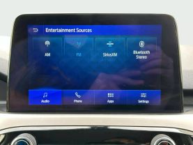 2021 FORD ESCAPE SUV 4-CYL, HYBRID, 2.5 LITER SE HYBRID SPORT UTILITY 4D