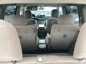 2009 Toyota Highlander - Image 10