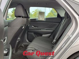 2021 Hyundai Elantra - Image 12