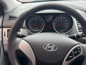 2016 HYUNDAI ELANTRA SEDAN 4-CYL, 1.8 LITER SE SEDAN 4D