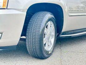 2008 CADILLAC ESCALADE ESV SUV V8, HO, 6.2 LITER SPORT UTILITY 4D