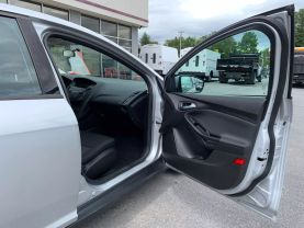 2018 FORD FOCUS SE CARS/SUV 4-CYL, 2.0 LITER SE SEDAN 4D - Eddies Auto Sales