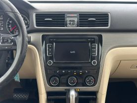 2014 VOLKSWAGEN PASSAT