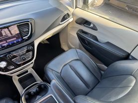 2022 CHRYSLER PACIFICA VAN V6, 3.6 LITER TOURING L VAN 4D