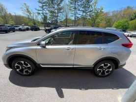 2017 HONDA CR-V SUV 4-CYL, TURBO, 1.5 LITER TOURING SPORT UTILITY 4D - Gesner Auto Inc in Taunton, MA, 41.88613, -71.14527