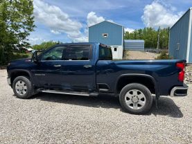 2022 CHEVROLET SILVERADO 2500 HD CREW CAB PICKUP V8, TURBO DIESEL, 6.6 LITER LTZ PICKUP 4D 6 1/2 FT at T&T Repairables - used car dealership in Spencer, Indiana.
