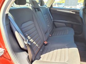 2019 FORD FUSION SEDAN 4-CYL, HYBRID, 2.0 LITER SE HYBRID SEDAN 4D