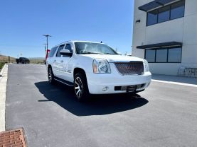 2009 GMC YUKON XL 1500 SUV V8, 6.2 LITER DENALI SPORT UTILITY 4D - The Auto Lot
