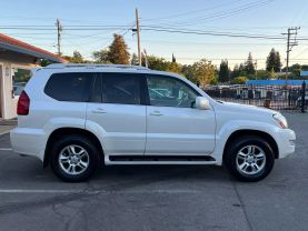 2004 LEXUS GX