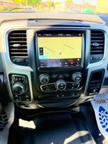 2019 RAM 1500 CLASSIC CREW CAB PICKUP V8, HEMI, 5.7 LITER BIG HORN PICKUP 4D 6 1/3 FT