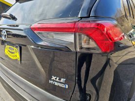 2024 TOYOTA RAV4 HYBRID SUV 4-CYL, HYBRID, 2.5 LITER XLE PREMIUM SPORT UTILITY 4D