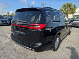 2022 CHRYSLER PACIFICA VAN V6, 3.6 LITER TOURING L VAN 4D