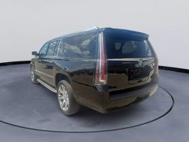 2015 CADILLAC ESCALADE ESV SUV V8, 6.2 LITER LUXURY SPORT UTILITY 4D