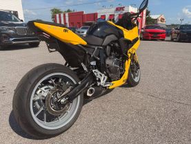 2024 SUZUKI GSX800FRQM4 GSX-8R SPORTBIKES - -