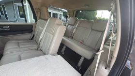 2015 Lincoln Navigator - Image 33
