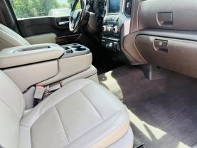 2020 GMC SIERRA 1500 CREW CAB PICKUP V8, ECOTEC3, DFM, 5.3 LITER SLT PICKUP 4D 5 3/4 FT