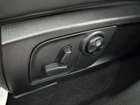 2017 MASERATI LEVANTE SUV V6, TWIN TURBO, 3.0 LITER SPORT UTILITY 4D