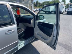 2017 DODGE GRAND CARAVAN PASSENGER VANS V6, 3.6 LITER SE MINIVAN 4D - Eddies Auto Sales