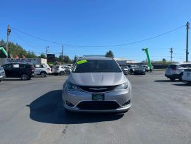 2017 CHRYSLER PACIFICA VAN V6, 3.6 LITER TOURING-L MINIVAN 4D